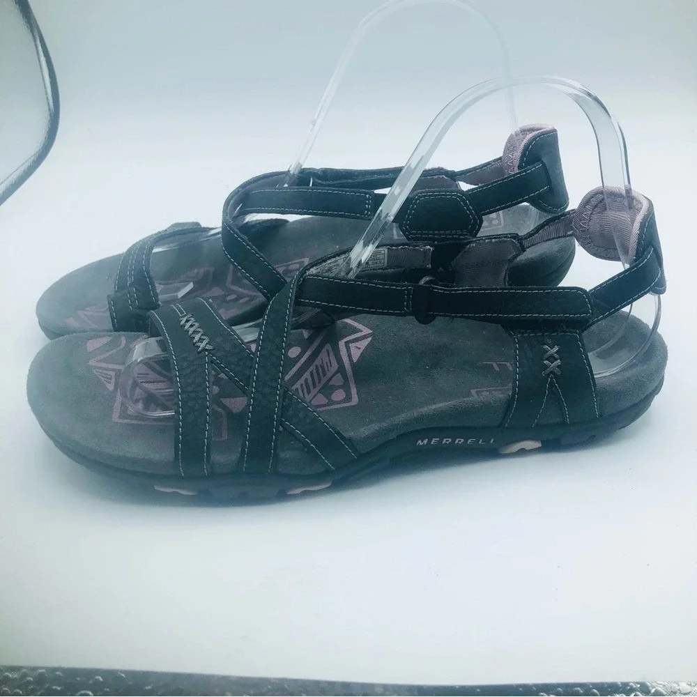 Merrell women's performance footwear‎ sandals, size 8